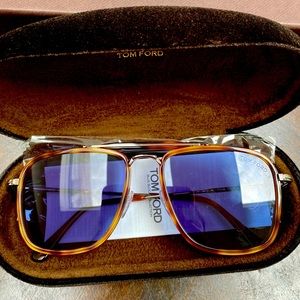 Tom Ford Tortoiseshell Aviator Sunglasses